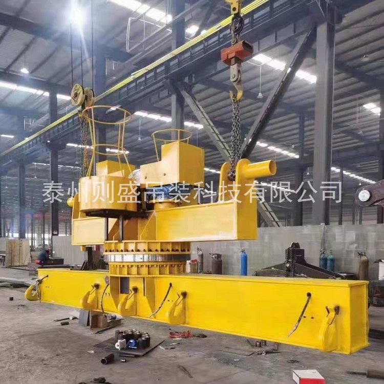 ���D����